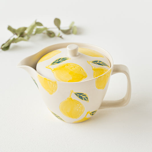 かわいいレモン柄にほっこりする波佐見焼のポット