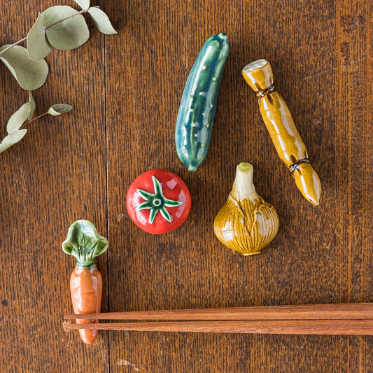 見ているだけで楽しくなるイホシロ窯のお野菜シリーズの箸置き