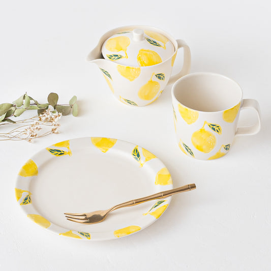 楽しく明るい気分になるレモン柄の波佐見焼