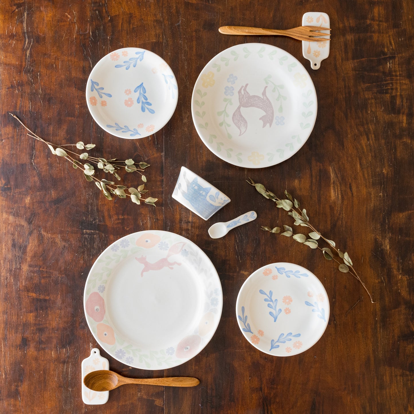 おうち時間を明るく楽しくしてくれる菊知真由美さんの和紙染めのうつわ