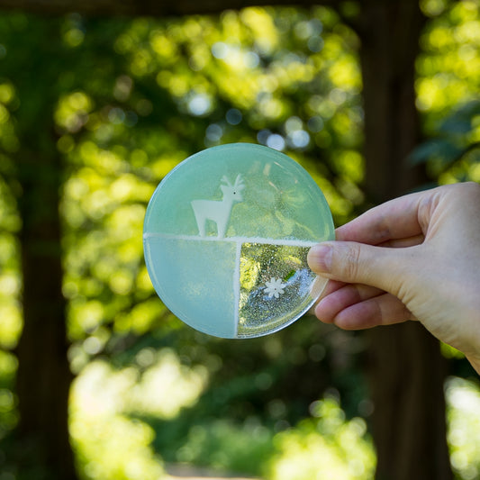 アクセサリートレイにもぴったりな石塚悠さんの鹿のどうぶつ豆皿