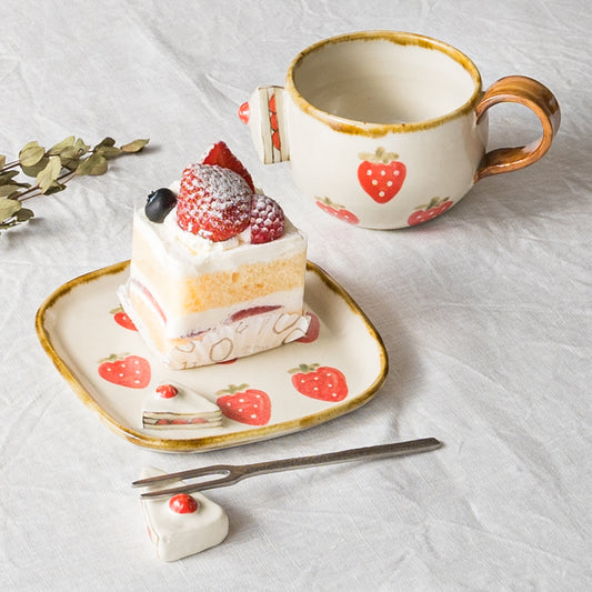 おやつタイムが楽しくなる梶田慶さんのいちごの器