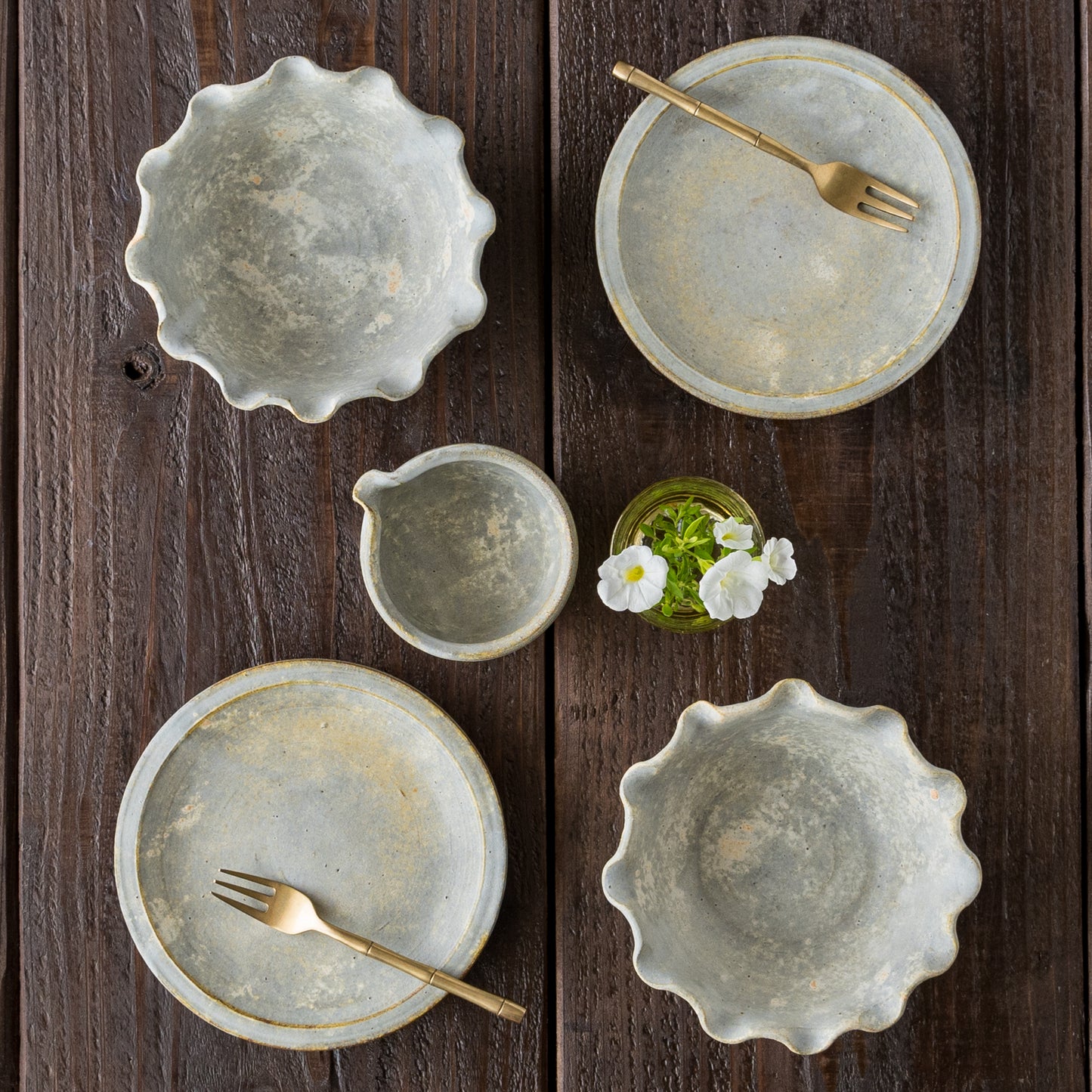 町田裕也さんのあわしろのうつわ