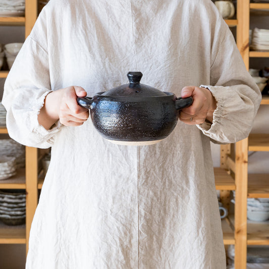 伊賀焼窯元長谷園の土鍋黒丸
