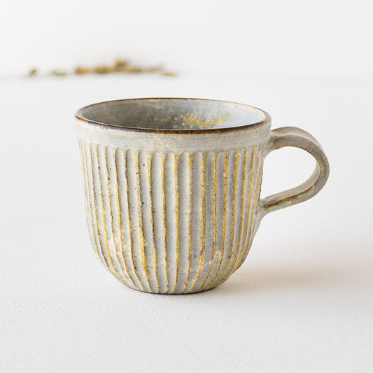 町田裕也さんのあわしろのしのぎマグ