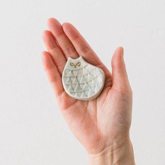 眺めているだけでほっこり癒される庄司千晶さんのねこの箸置き