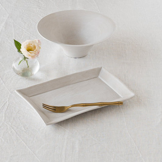 児玉修治さんのスクエアプレートSと朝顔bowlMカンヴァス