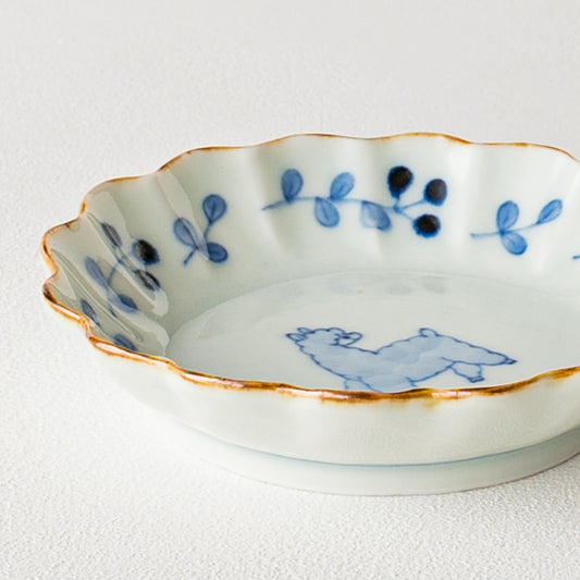 石川理恵さんの輪花小皿アルパカ