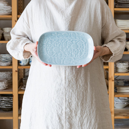 Relief Flower Parade Elongated Plate Blue Gray | Hasamiyaki Wazan Square Plate