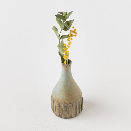 お部屋の雰囲気がグッと上がる町田裕也さんの花器