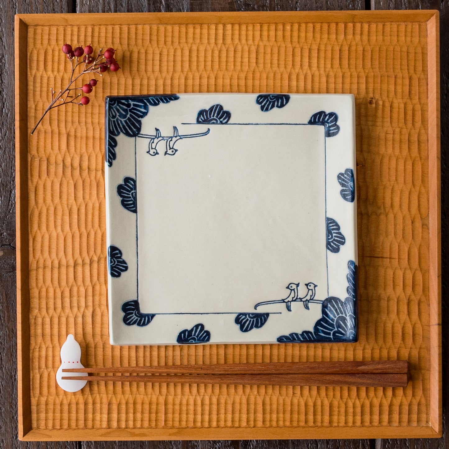 吉村尚子さんの鳥の角皿