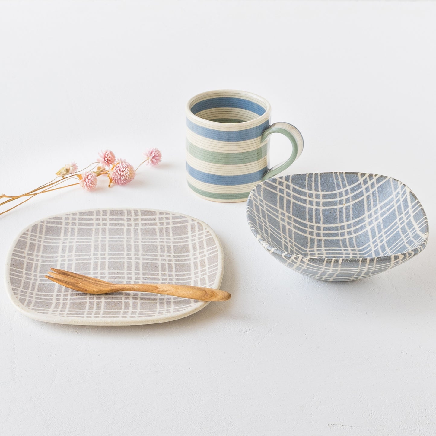 おうち時間が楽しく過ごせる坂下花子さんの練り込みのうつわ