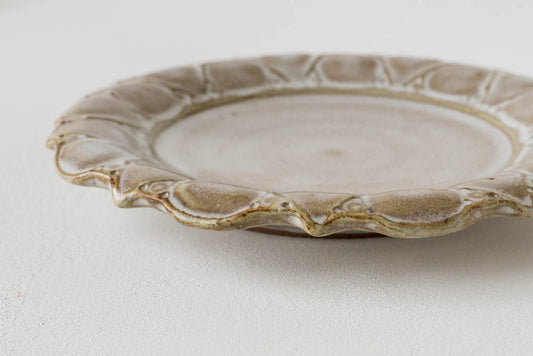 ルリアメ工房のうのふ白釉のケーキ皿