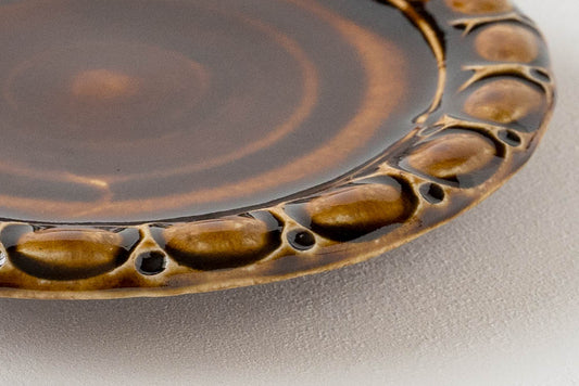 ルリアメ工房の丸模様のケーキ皿