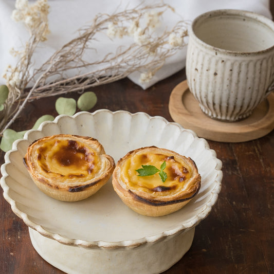 ヤガミサヨさんのおしゃれなコンポート皿