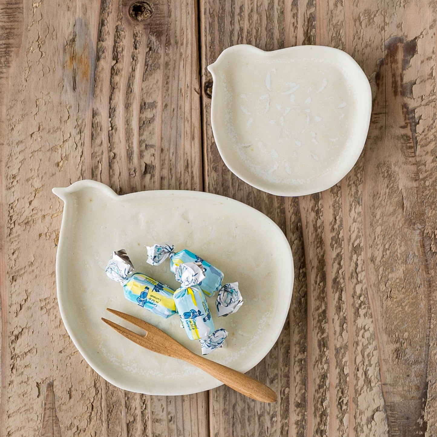 眺めているだけで癒される庄司千晶さんのとりのお皿