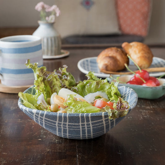 坂下花子のブルーチェックボウル