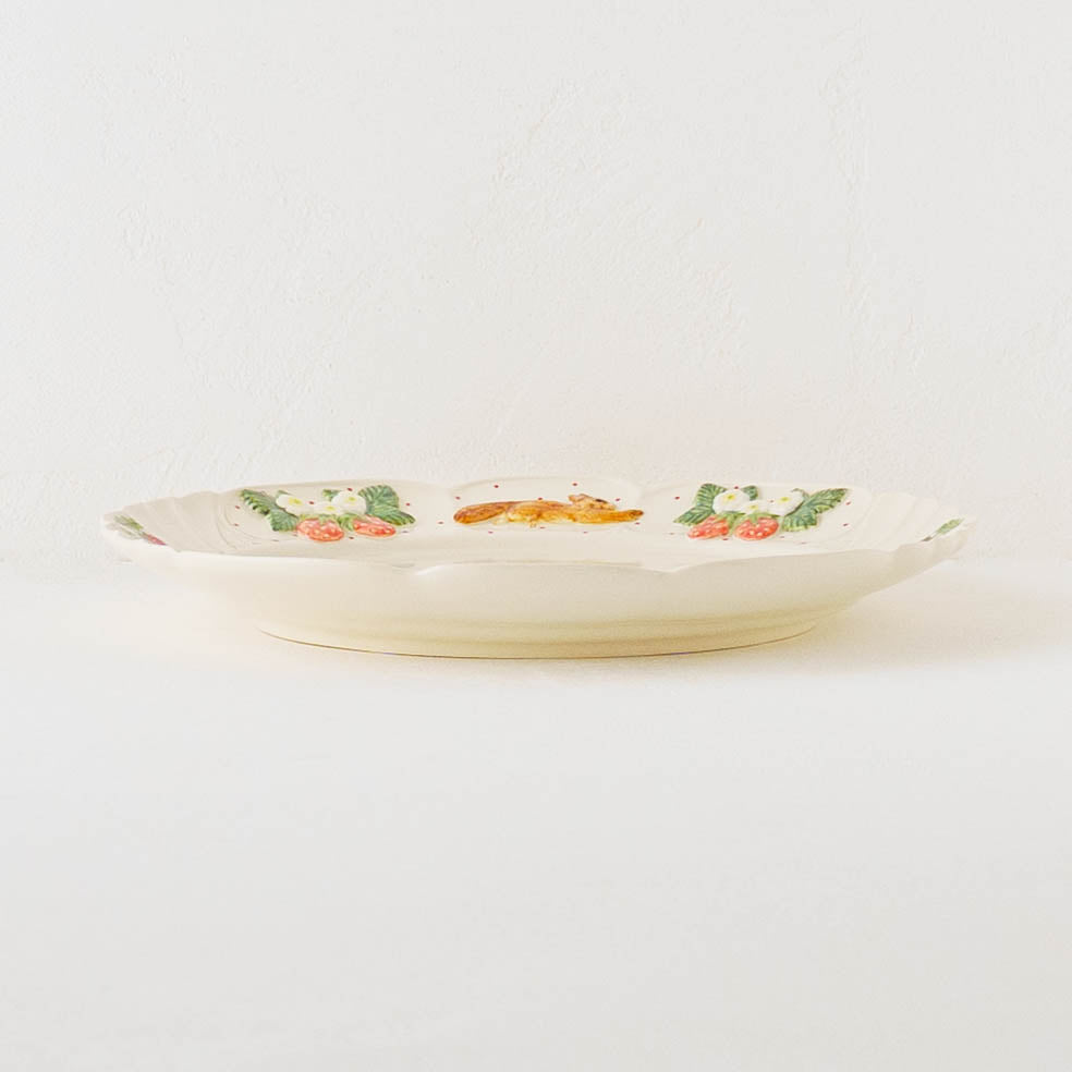 Antique Plate Hopping Squirrel Strawberry | Sugar Poppo