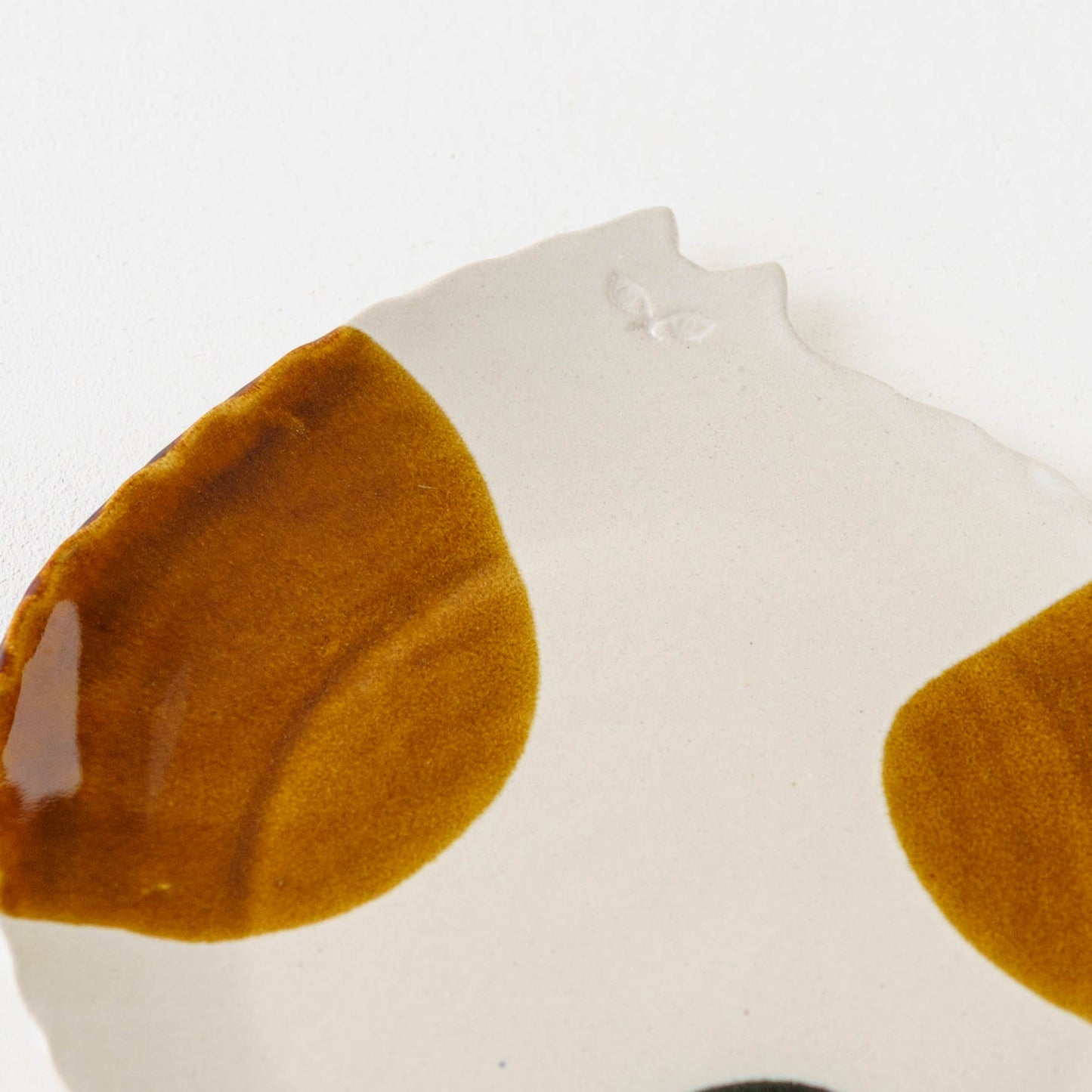 Cat plate L calico | Atelier Monora