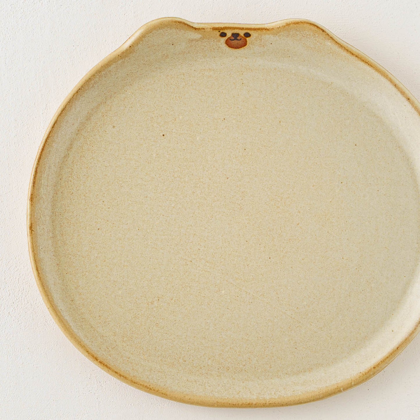 くまさん皿　白　大｜アトリエ モノラー