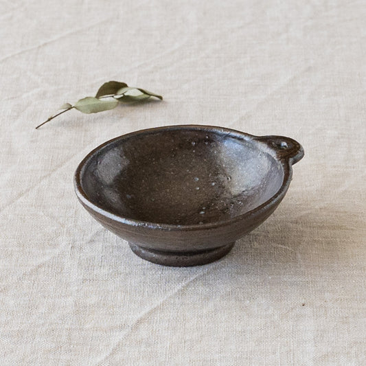 Small bowl with black handle｜Rie Shoji