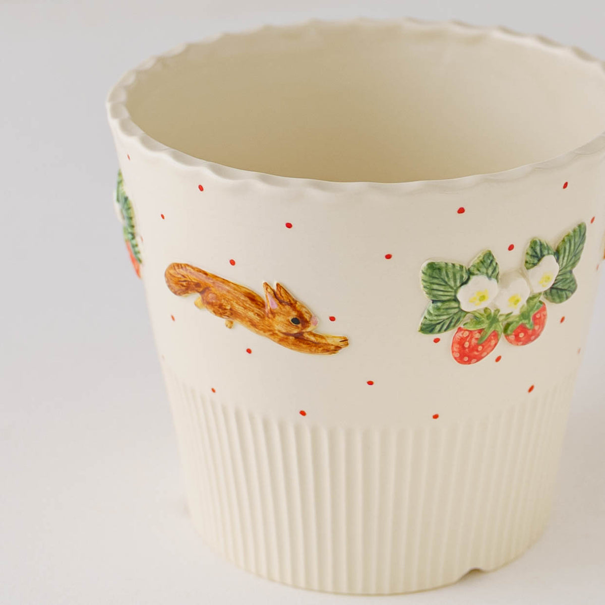 Planter Squirrel Strawberry | Sugar Poppo