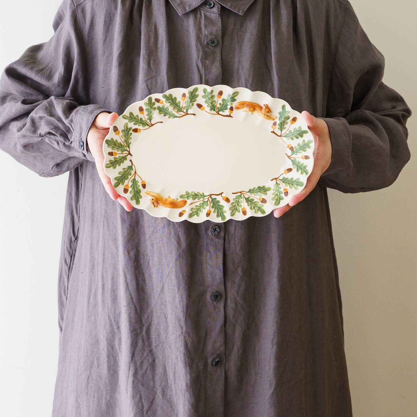 リスオーバル輪花皿｜Sugar Poppo