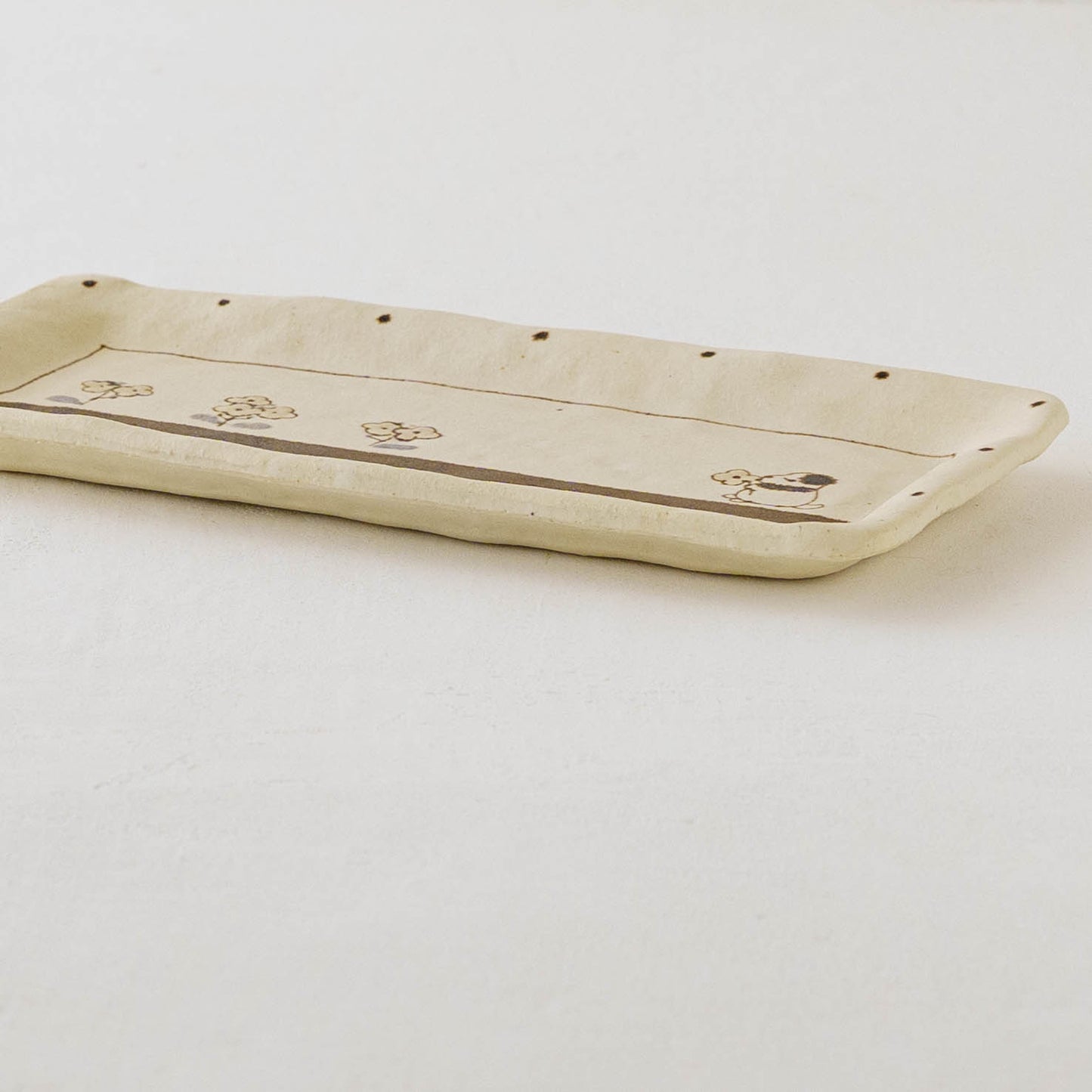 Tray L Dog| Maruban Ceramics Factory