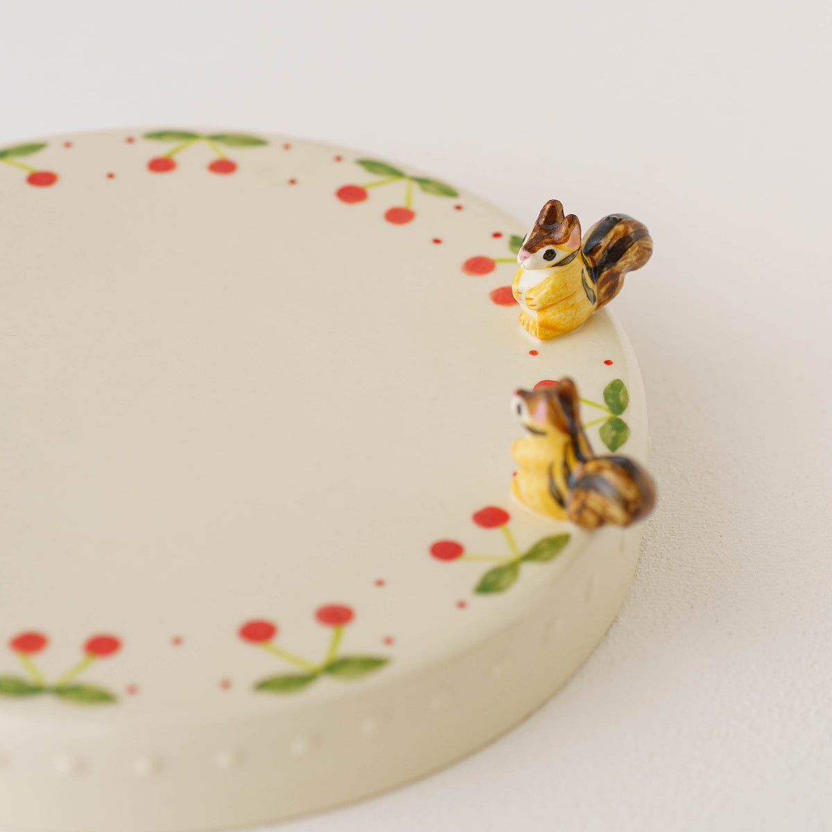Pedestal Dish Squirrel Cherry | Sugar Poppo