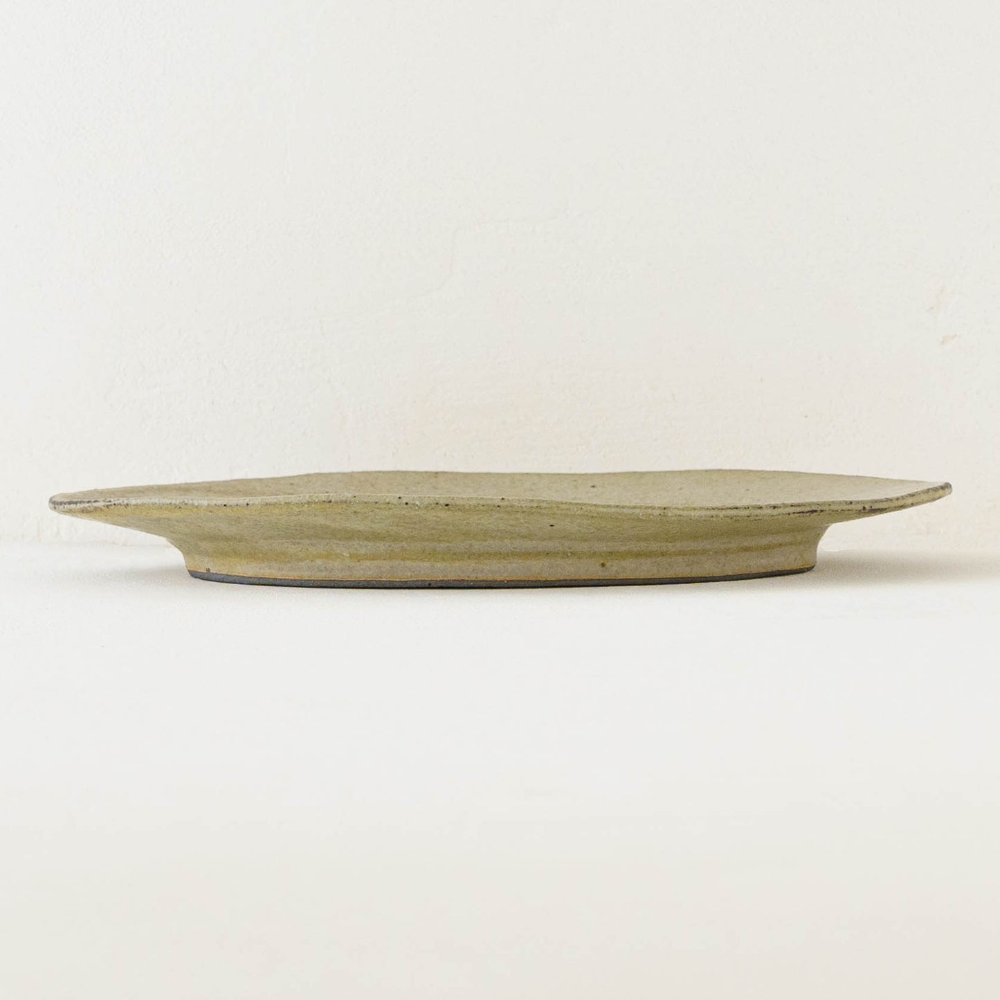 粉引　リムオーバルプレート　L｜冨部咲喜子