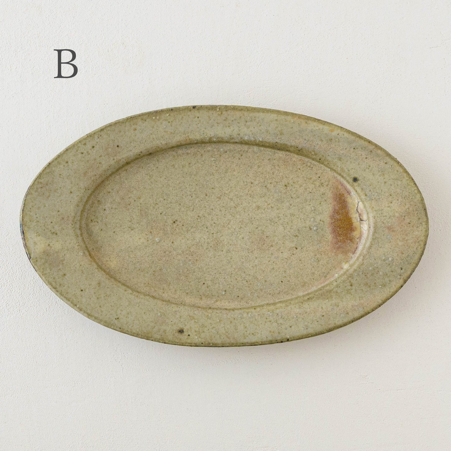 粉引　リムオーバルプレート　L｜冨部咲喜子