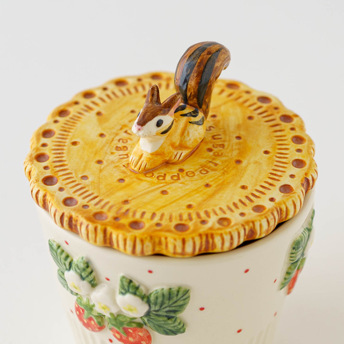 Biscuit Cup Sitting Squirrel Strawberry | Sugar Poppo