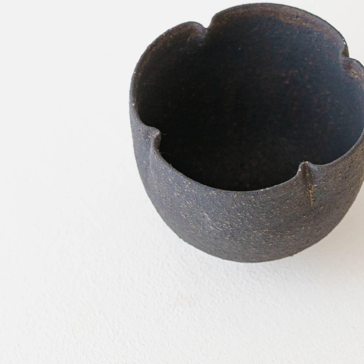 flower cup brown | Sakiko Tomibe 