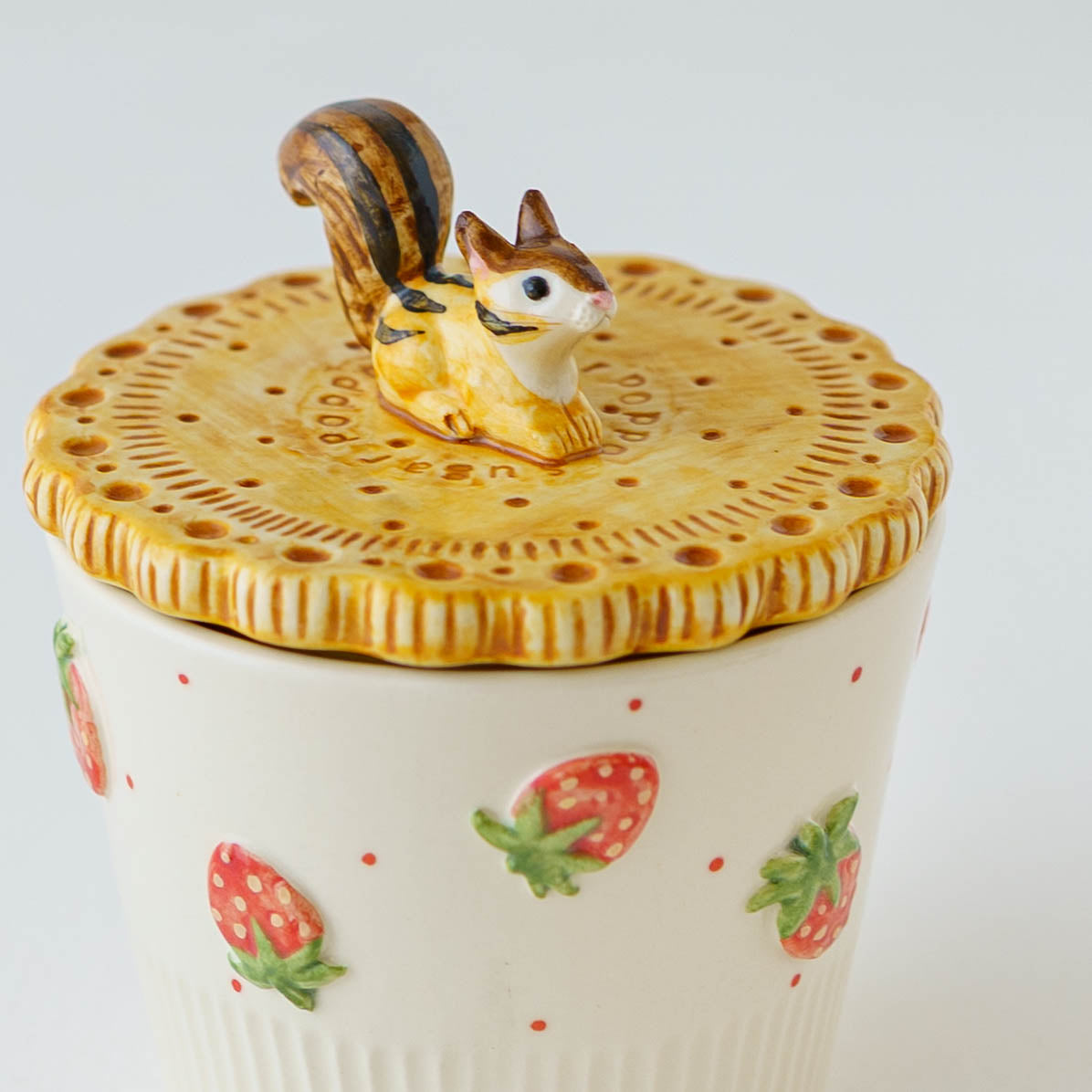 Biscuit Cup Sitting Squirrel Little Strawberry | Sugar Poppo
