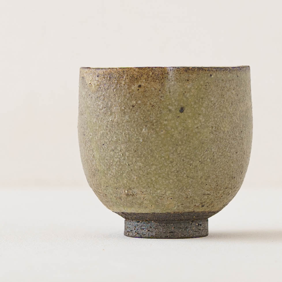 粉引　輪花カップ｜冨部咲喜子