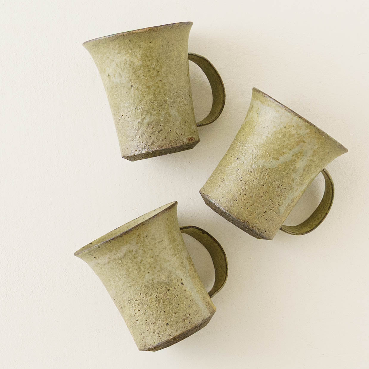 粉引　マグカップ｜冨部咲喜子