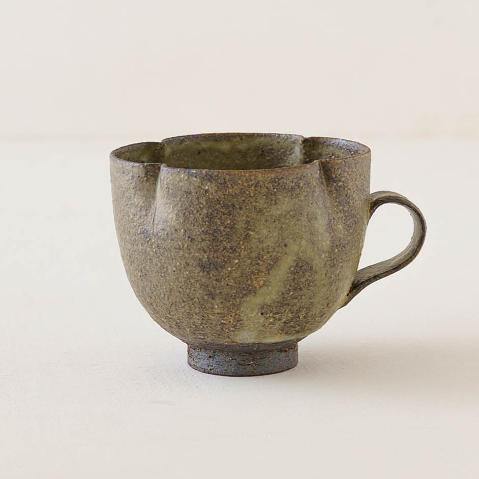 Flower Mug Kohiki | Sakiko Tomibe 