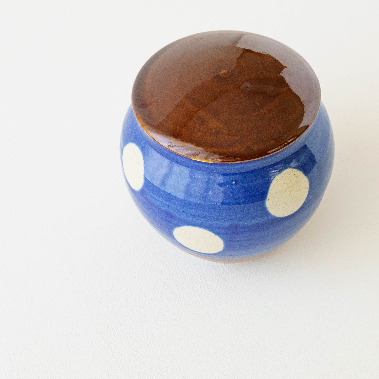 みそがめ　ドット柄　青色 x 飴釉｜榎田若葉　えのきだ窯