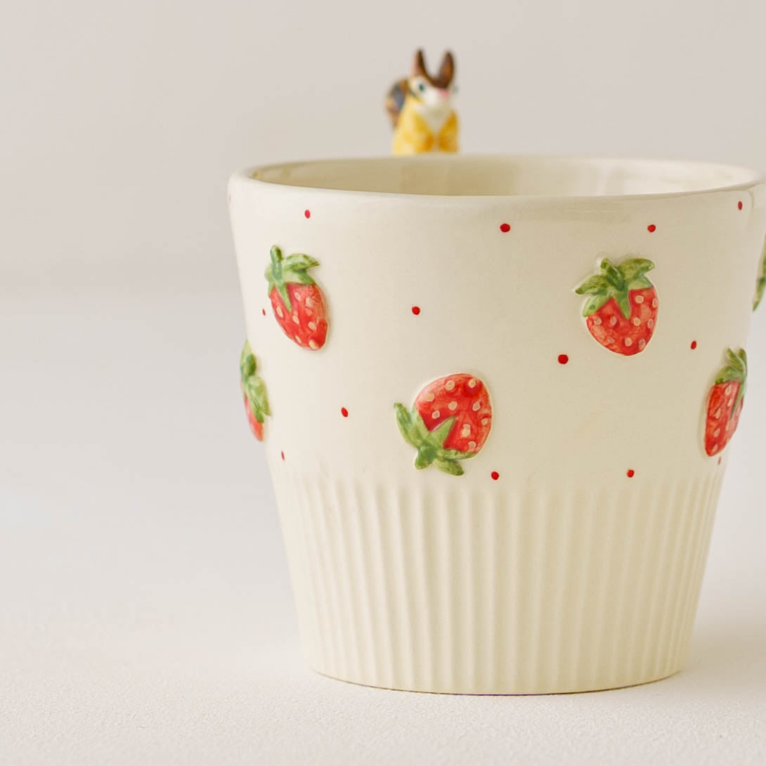 Mug Squirrel Little Strawberry | Sugar Poppo