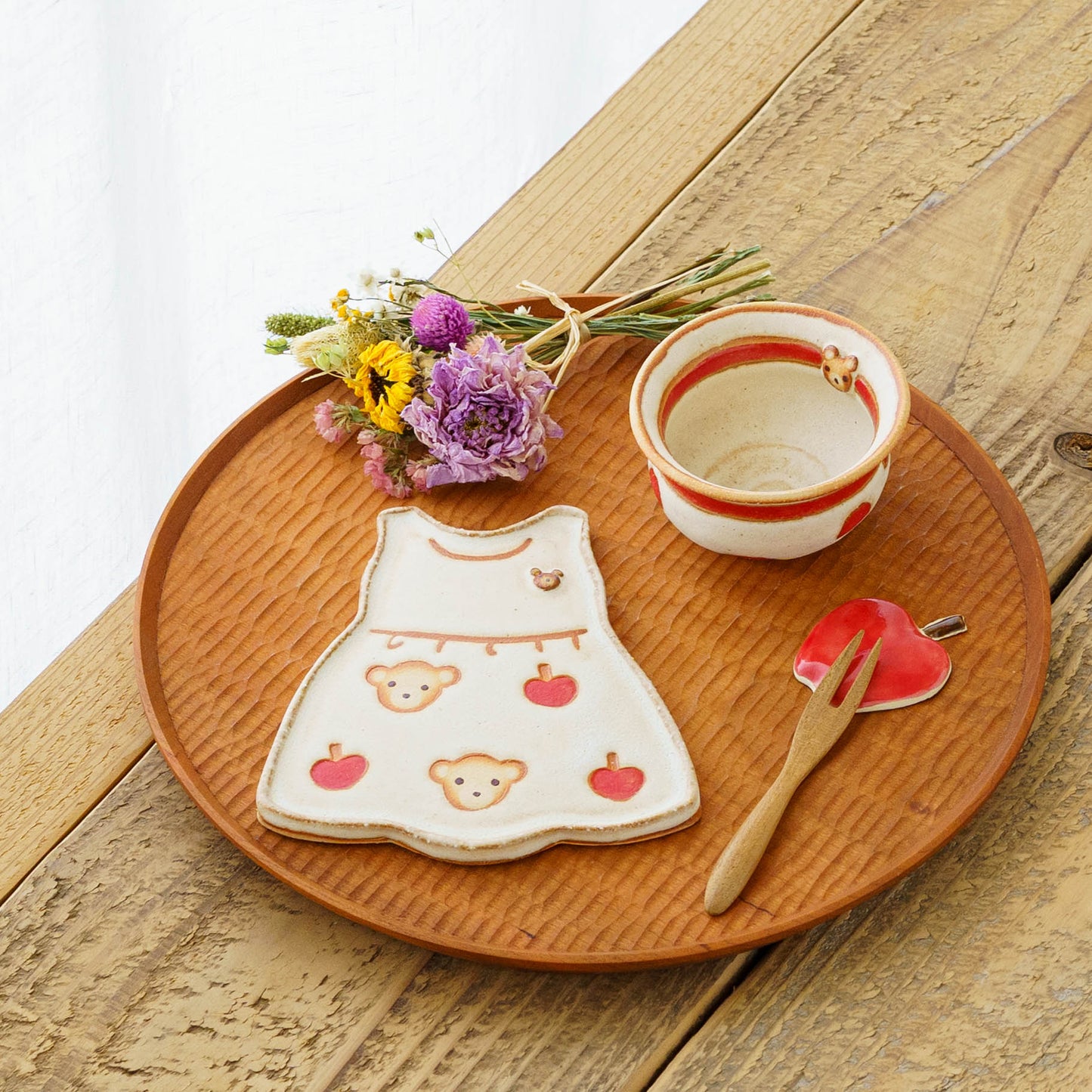 Hat and Dress Set  Bear & Apple | Ryoko Kimura