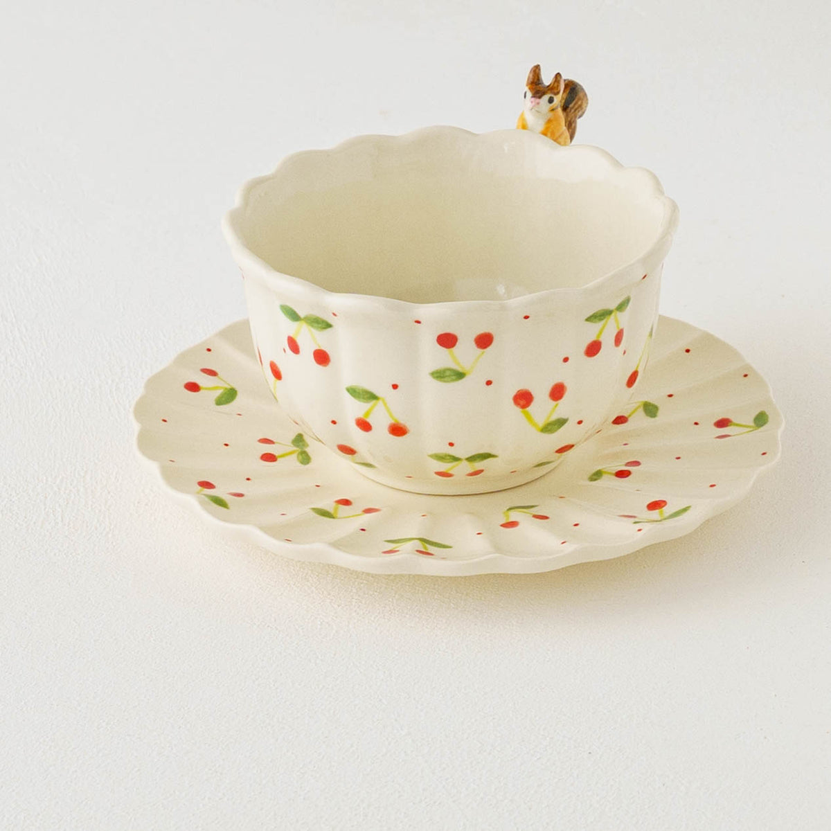 Cup & Saucer Ruffle Squirrel Cherry  | Sugar Poppo