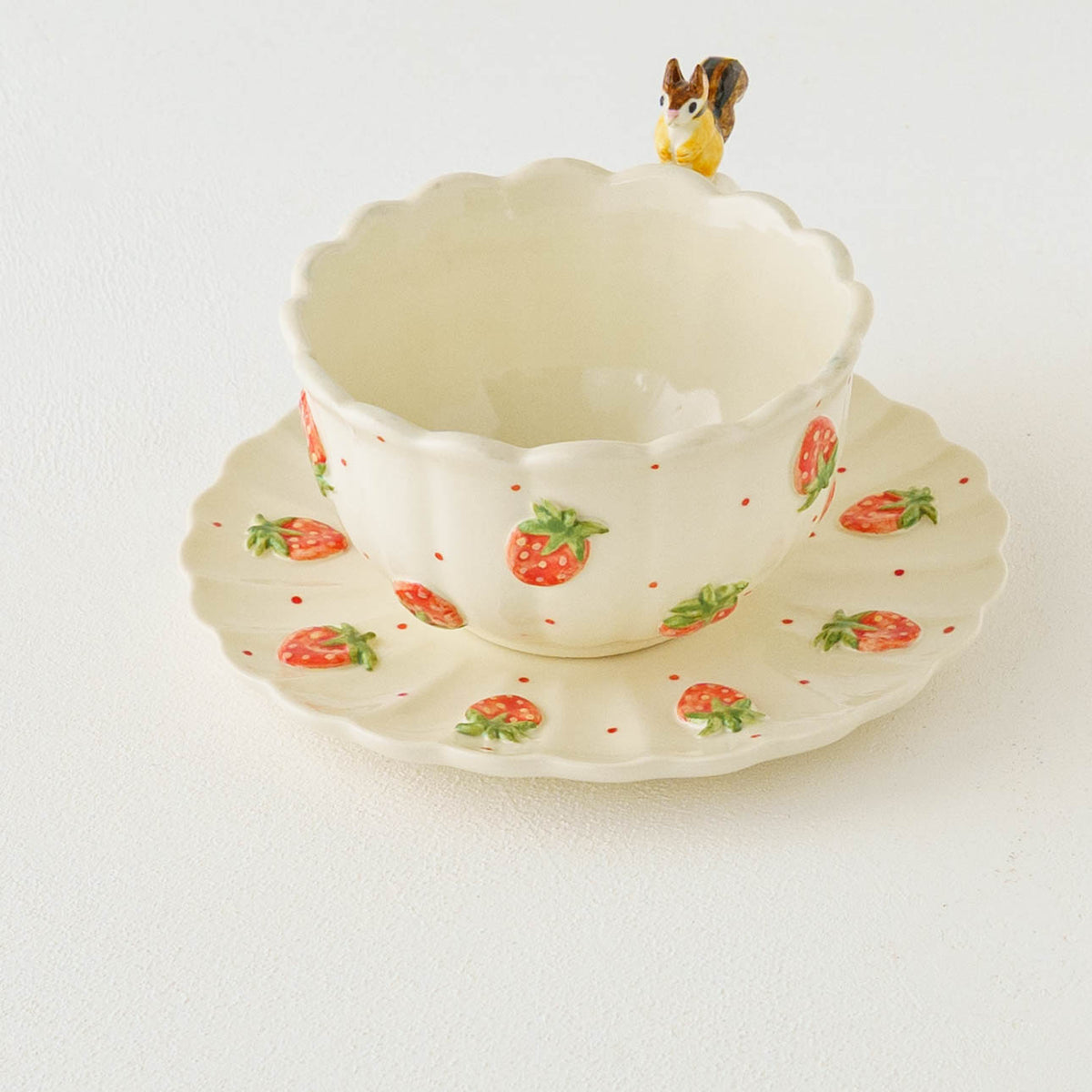 Cup & Saucer Squirrel Ruffle Strawberry | Sugar Poppo