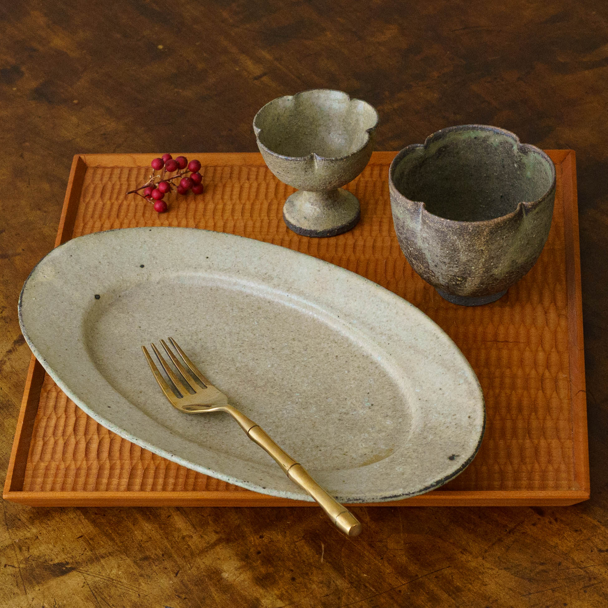 陶芸作家 冨部咲喜子 粉引 輪花カップ｜作家もののうつわ通販 四季折折