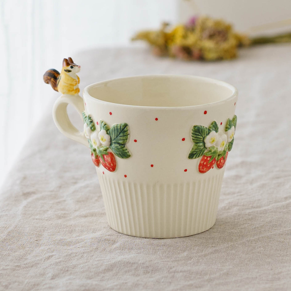 Mug Squirrel Strawberry | Sugar Poppo