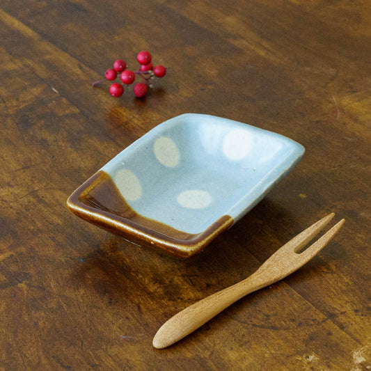 Small square plate dot pattern, light blue  | Wakaba Enokida, Enokida Kiln