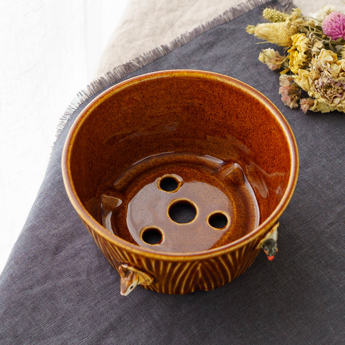 Planter Squirrel Treehouse Short | Sugar Poppo