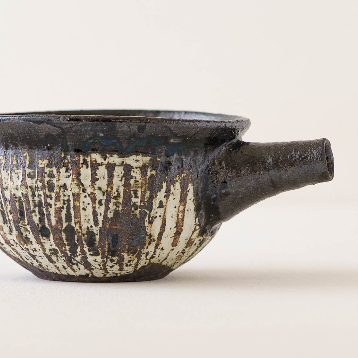 アルボレス　片口　夜｜豊田麗