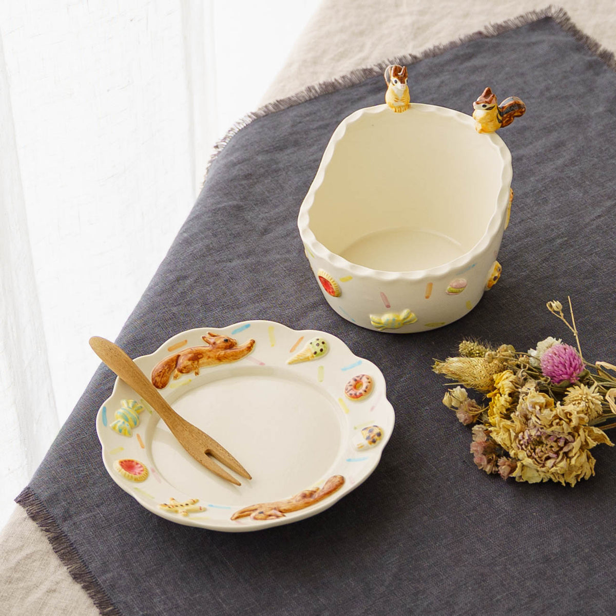 Cliff Bowl Squirrel Sweets S | Sugar Poppo