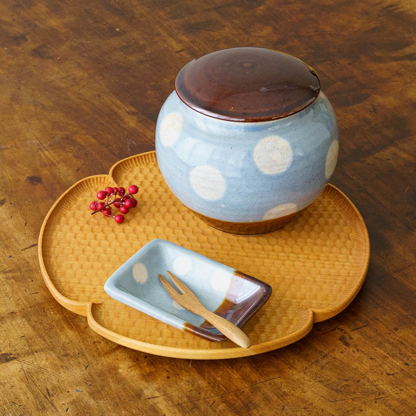 Jar dot pattern, light blue | Wakaba Enokida, Enokida Kiln