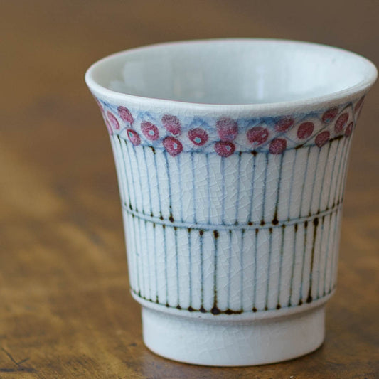 古砥部文　湯呑み　花垣文　赤｜陶彩窯　長戸製陶所　砥部焼